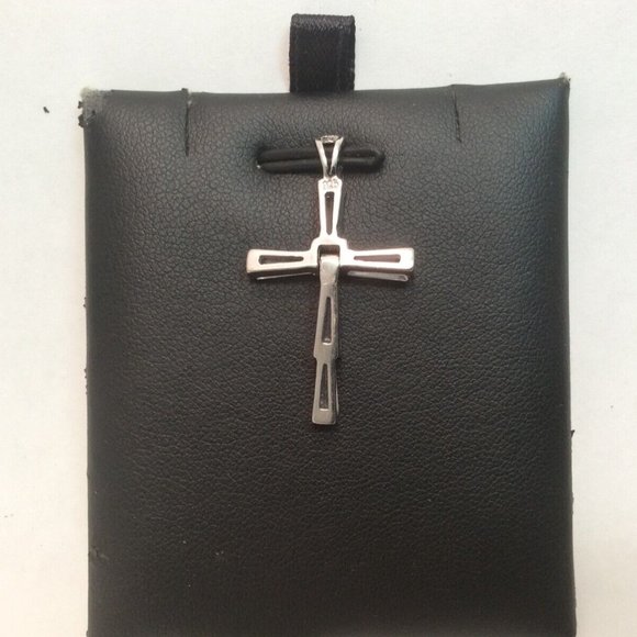 .925 Sterling Silver Movable Cross Baguette CZ Religious Fancy Charm pendant - Picture 3 of 8